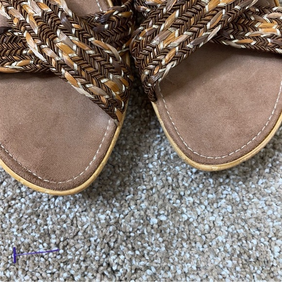 Italian Shoe Maker sandals wedge braided straps cross over brown gold SZ 9 tan - Picture 5 of 9